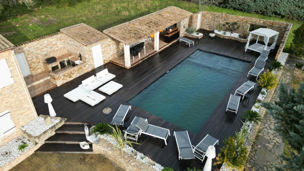 Magnifique Villa De Luxe Au Coeur De La Garrigue Nimes Exterior photo